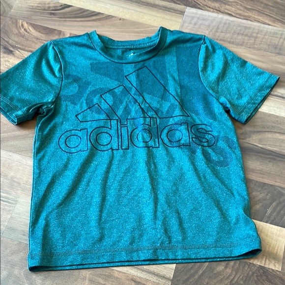 Adidas Green Short Sleeve Tee for Active Wear - Picture 5 of 7